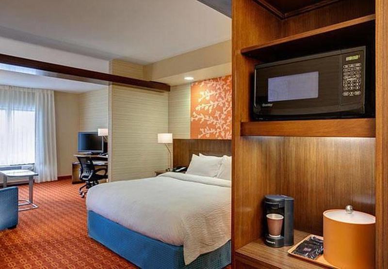 Fairfield Inn & Suites By Marriott Плезантон Экстерьер фото
