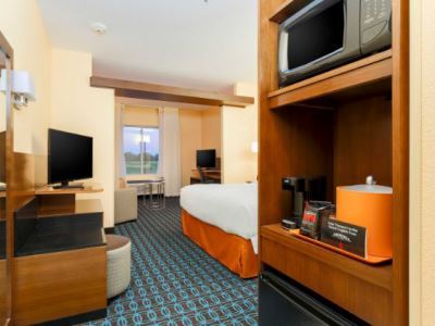 Fairfield Inn & Suites By Marriott Плезантон Экстерьер фото